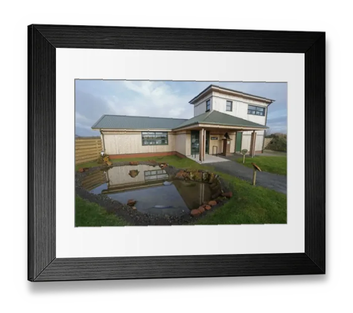 Framed Print : Birdwatching observatory and pond, Sir Peter Scott Observatory, Caerlaverock W. W. T