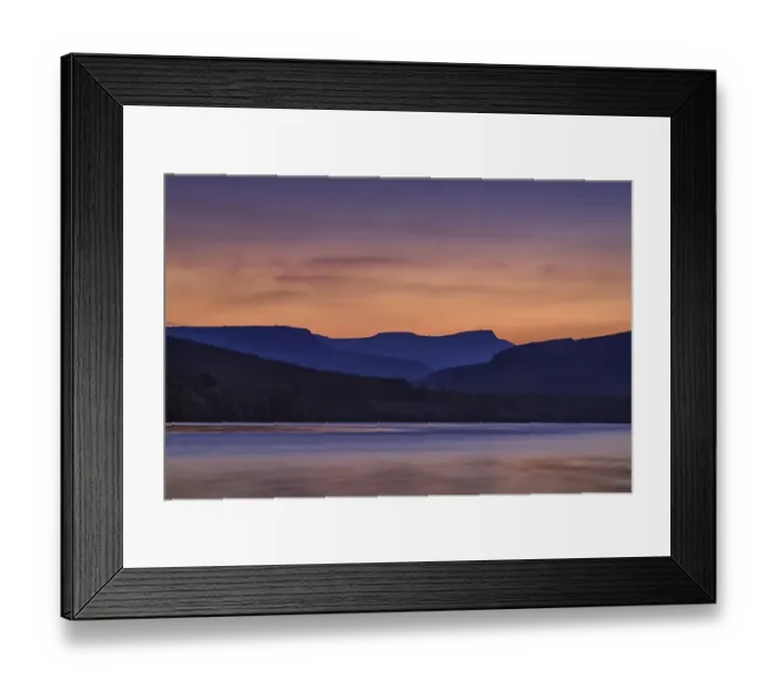 Framed Print : View of reservoir and distant hills at sunset, Penyfan, Taf Fechan Reservoir, Brecon Beacons N. P