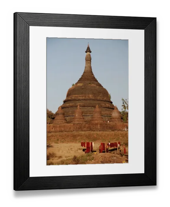 Framed Print : Buddhist stupa, Ratana-pon Paya, Mrauk U, Rakhine State, Myanmar, January Framed Print : Buddhist stupa, Ratana-pon Paya, Mrauk U, Rakhine State, Myanmar, January