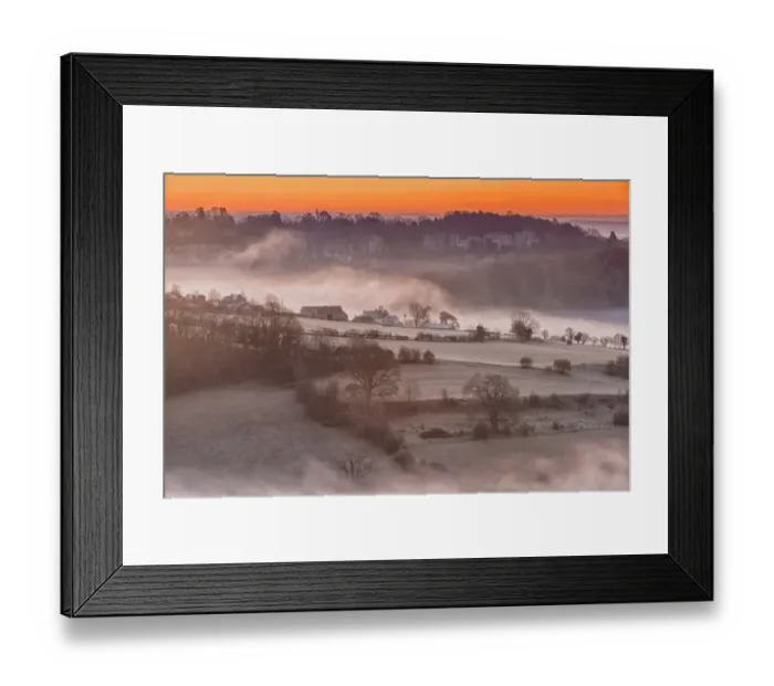 Framed Print : View of farmland and river shrouded in mist at sunrise, Lower Wyndcliff, Chepstow, River Wye, Lower Wye Valley Framed Print : View of farmland and river shrouded in mist at sunrise, Lower Wyndcliff, Chepstow, River Wye, Lower Wye Valley