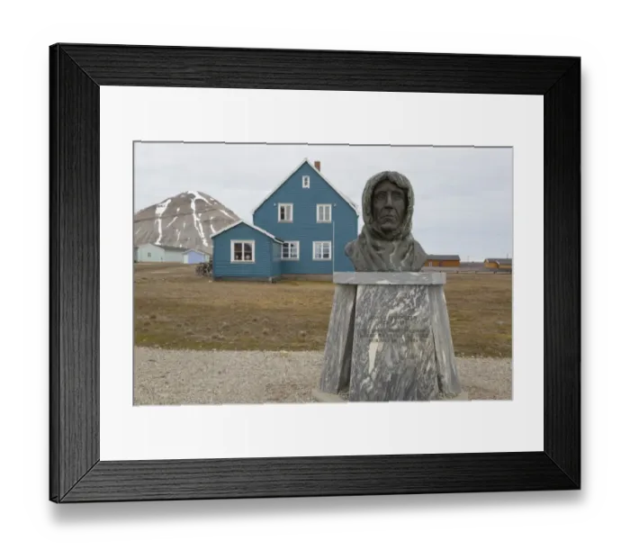 Framed Print : Bust of polar explorer Roald Amundsen, Ny-Alesund, Oscar II Land, Spitsbergen, Svalbard, August Framed Print : Bust of polar explorer Roald Amundsen, Ny-Alesund, Oscar II Land, Spitsbergen, Svalbard, August