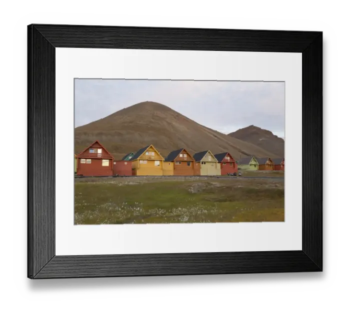 Framed Print : Colourful houses in town, worlds most northerly town, Longyearbyen, Spitsbergen, Svalbard, August