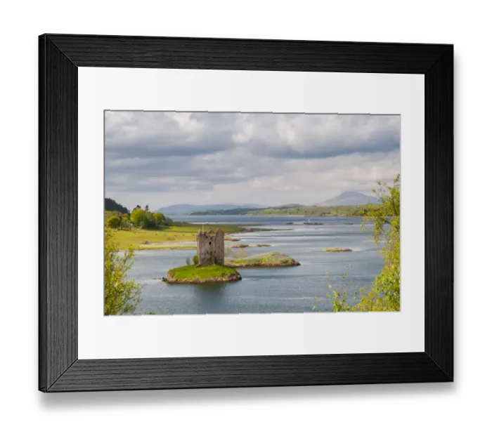 Framed Print : View of medieval towerhouse on tidal islet, Castle Stalker, Loch Linnhe, Portnacroish, Argyll, Highlands, Scotland, May Framed Print : View of medieval towerhouse on tidal islet, Castle Stalker, Loch Linnhe, Portnacroish, Argyll, Highlands, Scotland, May