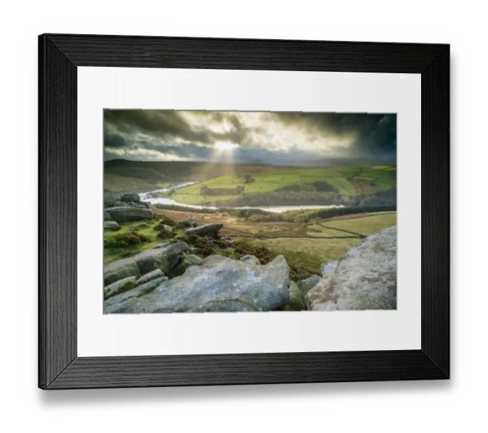 Framed Print : View over rocks towards reservoir, looking from Derwent Edge towards Ladybower Reservoir, Peak District N. P Framed Print : View over rocks towards reservoir, looking from Derwent Edge towards Ladybower Reservoir, Peak District N. P