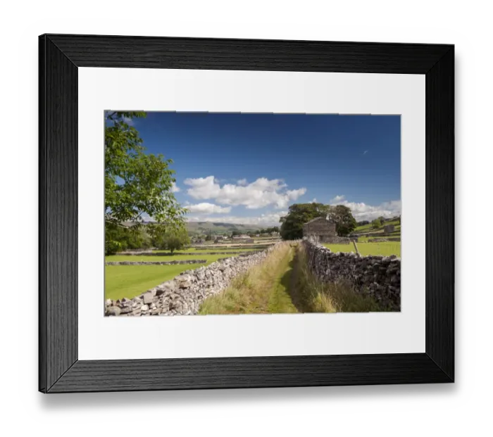 Framed Print : Lane in farmland with drystone walls and stone barns, looking towards towards Burtersett, Shaws Lane, near Hawes Framed Print : Lane in farmland with drystone walls and stone barns, looking towards towards Burtersett, Shaws Lane, near Hawes