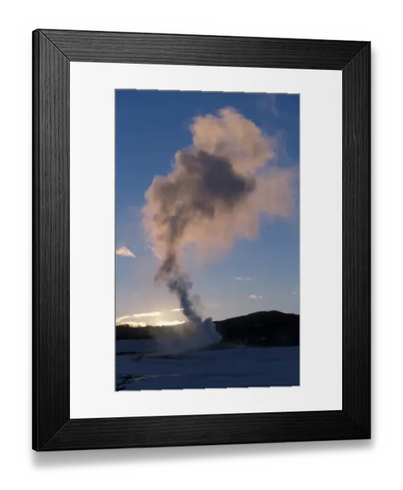Framed Print : America North USA Yellowstone - Old Faithful Geyser - Back lit rising sun Framed Print : America North USA Yellowstone - Old Faithful Geyser - Back lit rising sun