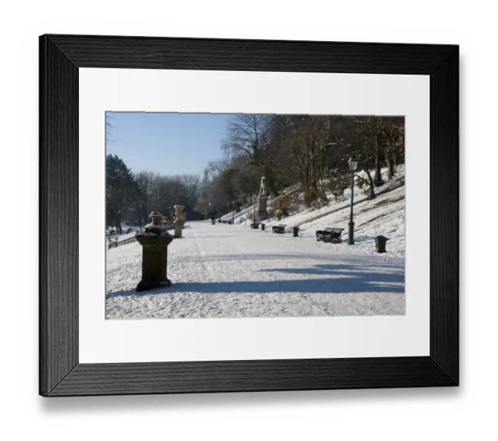 Framed Print : Snow covered parkland, Avenham Park, Preston, Lancashire, England, december