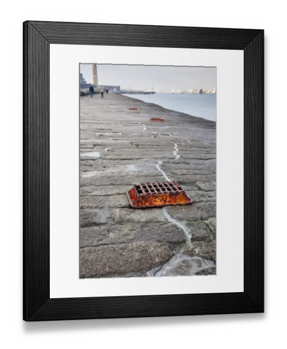 Framed Print : Grate covering glass plate measuring rate of cracking in granite sea wall protecting harbour entrance, sea wall preventing sand encroachment from South Bull sandbank at Sandymount, Great South Wall, Dublin Port, Dublin Bay, Ireland, november Framed Print : Grate covering glass plate measuring rate of cracking in granite sea wall protecting harbour entrance, sea wall preventing sand encroachment from South Bull sandbank at Sandymount, Great South Wall, Dublin Port, Dublin Bay, Ireland, november