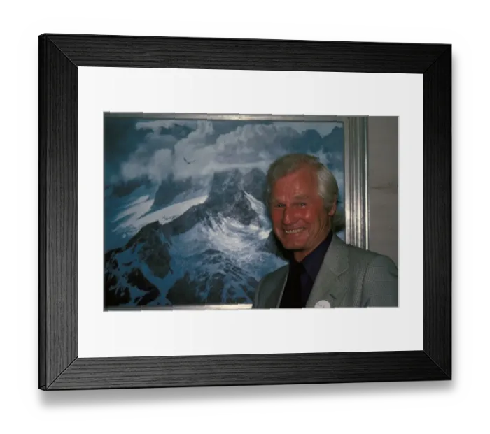 Framed Print : Wildlife artist Keith Shackleton, July 1980 Framed Print : Wildlife artist Keith Shackleton, July 1980