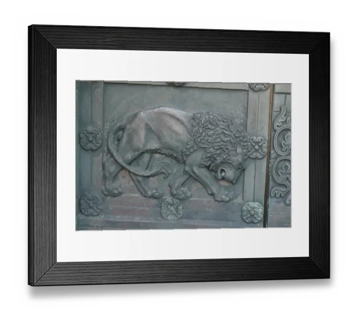 Framed Print : Lion detail of bronze cathedral door in historic town, Our Lady Maria Cathedral (Vor Frue Maria Domkirke), Ribe Framed Print : Lion detail of bronze cathedral door in historic town, Our Lady Maria Cathedral (Vor Frue Maria Domkirke), Ribe