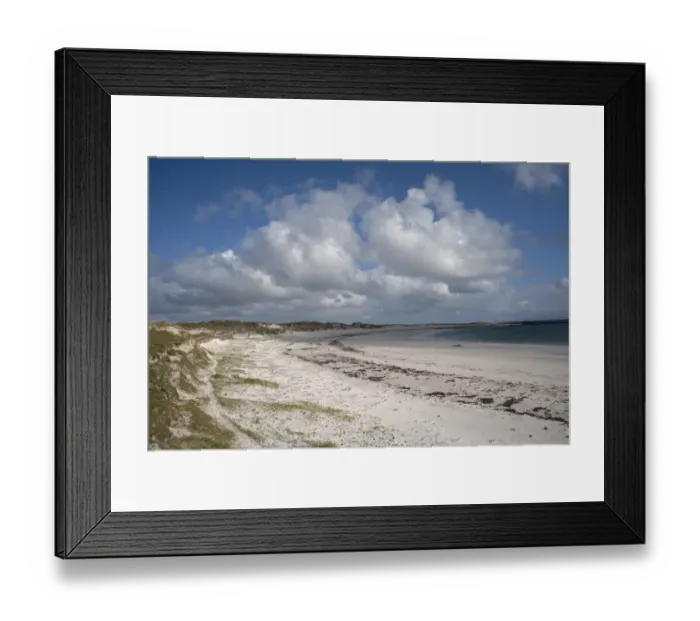 Framed Print : View of sandy beach and sea, Traigh nam Faoghailean, North Uist, Outer Hebrides, Scotland Framed Print : View of sandy beach and sea, Traigh nam Faoghailean, North Uist, Outer Hebrides, Scotland