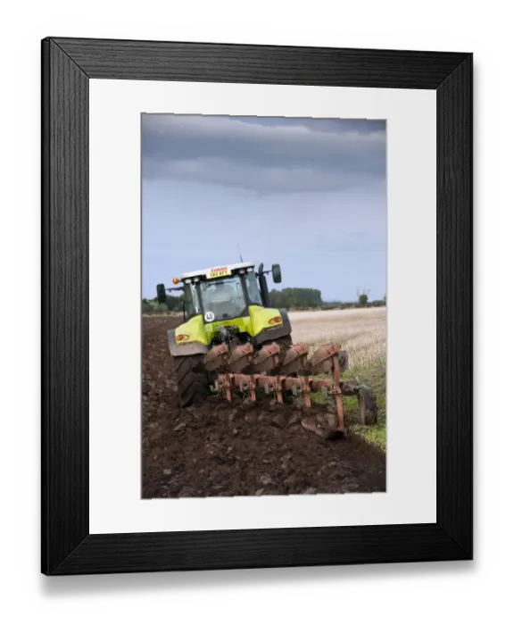 Framed Print : Cls 640 Axion tractor with five furrow reversible plough, ploughing in stubble field, Scotland, september Framed Print : Cls 640 Axion tractor with five furrow reversible plough, ploughing in stubble field, Scotland, september