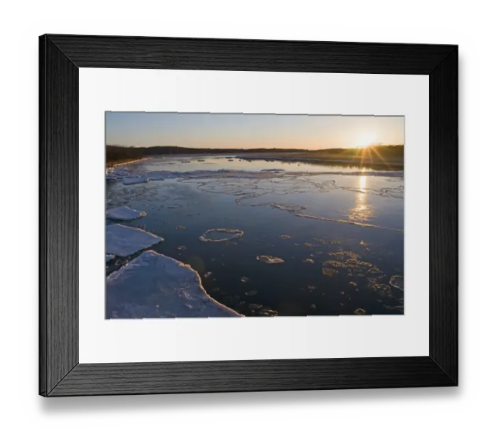 Framed Print : View of frozen river at sunset, Shiretoko Peninsula, Hokkaido, Japan, winter