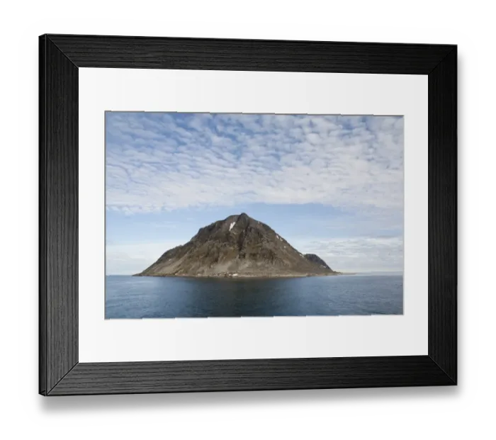 Framed Print : View of island, Little Auk (Alle alle) breeding colony site, Fugelsongen Oya (Birdsong Island), Spitzbergen, Svalbard Framed Print : View of island, Little Auk (Alle alle) breeding colony site, Fugelsongen Oya (Birdsong Island), Spitzbergen, Svalbard