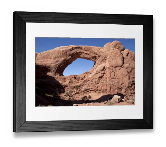 Framed Print : South Window made of Entrada Sandstone at Arches National Park early morning - Utah America Framed Print : South Window made of Entrada Sandstone at Arches National Park early morning - Utah America