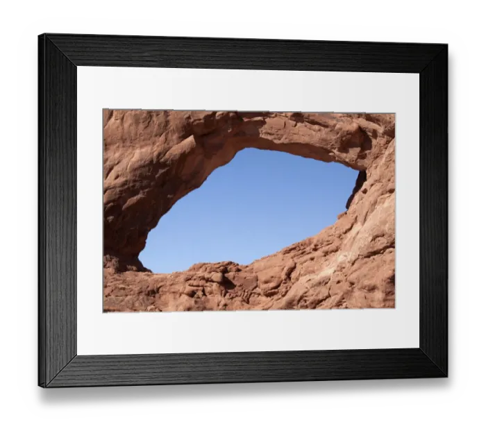 Framed Print : South Window made of Entrada Sandstone at Arches National Park early morning - Utah America Framed Print : South Window made of Entrada Sandstone at Arches National Park early morning - Utah America