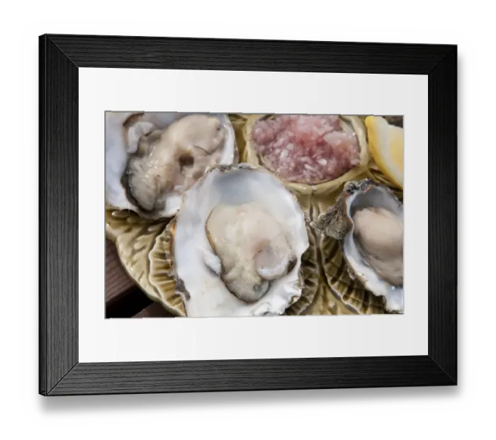 Framed Print : Fresh oysters, West Mersea, Essex, England, August Framed Print : Fresh oysters, West Mersea, Essex, England, August