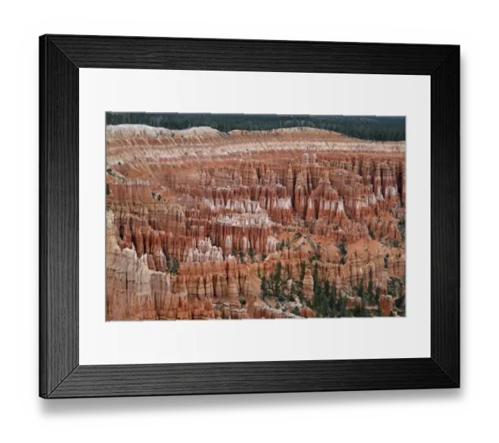 Framed Print : View of hoodoos and cliffs, rock erosion in natural amphitheatre, from Inspiration Point, Bryce Canyon Framed Print : View of hoodoos and cliffs, rock erosion in natural amphitheatre, from Inspiration Point, Bryce Canyon