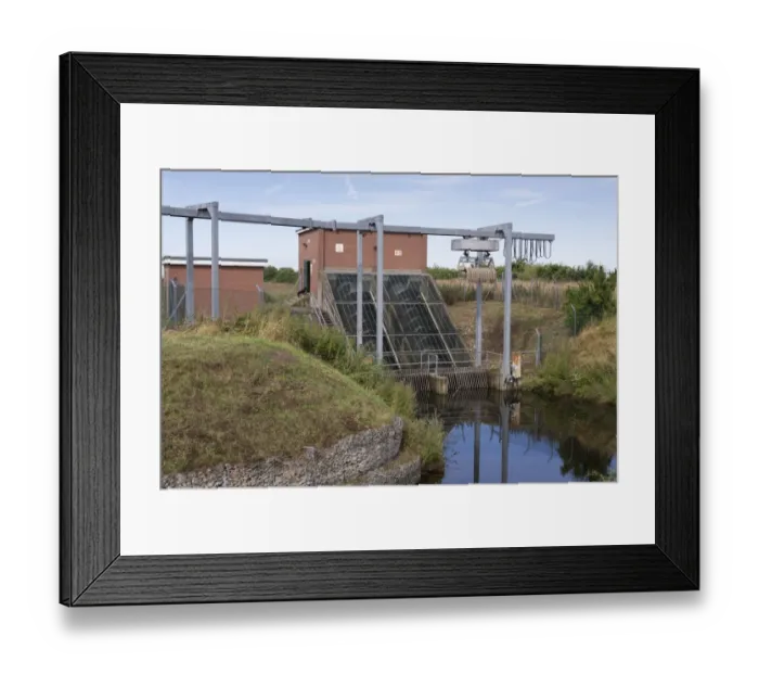 Framed Print : Flood defences and pump, Rawcliffe Bridge, Goole, East Yorkshire, England, August Framed Print : Flood defences and pump, Rawcliffe Bridge, Goole, East Yorkshire, England, August