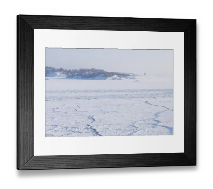Framed Print : View over frozen sea, near Helsinki, Uusimaa, Gulf of Finland, Baltic Sea, Finland, winter Framed Print : View over frozen sea, near Helsinki, Uusimaa, Gulf of Finland, Baltic Sea, Finland, winter