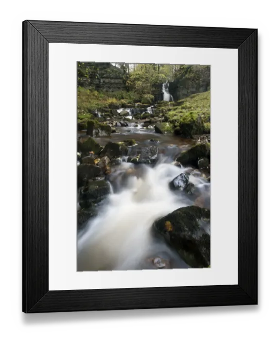 Framed Print : Fast-flowing river, cascades and waterfall, Scar House Falls, between Thwaite and Muker, Swaledale Framed Print : Fast-flowing river, cascades and waterfall, Scar House Falls, between Thwaite and Muker, Swaledale
