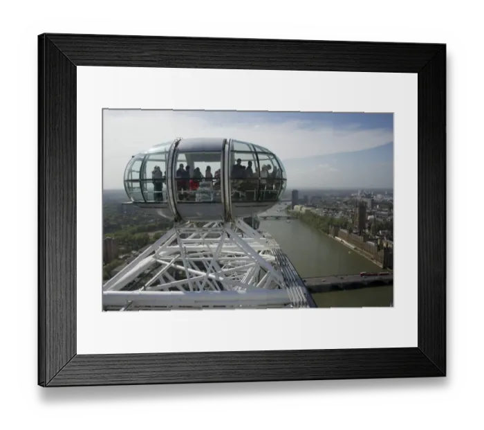 Framed Print : Ferris wheel passenger capsules overlooking city river, London Eye, South Bank, River Thames, Lambeth, London, England Framed Print : Ferris wheel passenger capsules overlooking city river, London Eye, South Bank, River Thames, Lambeth, London, England