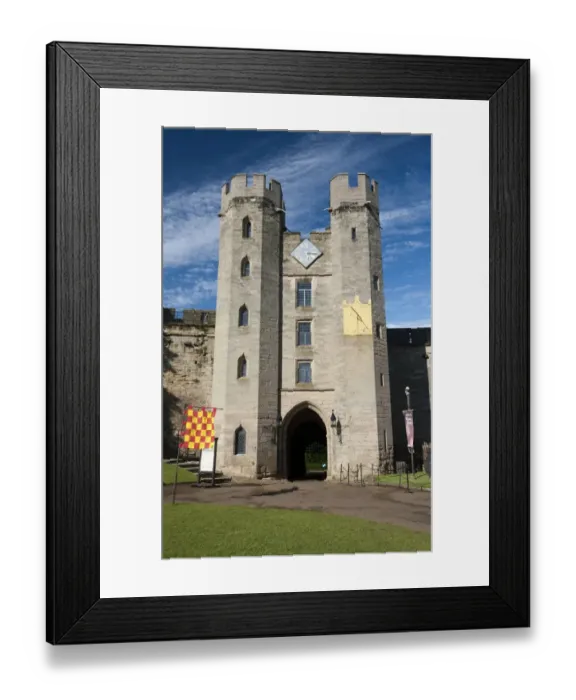 Framed Print : Gatehouse towers of medieval castle, Warwick Castle, Warwick, Warwickshire, England, August Framed Print : Gatehouse towers of medieval castle, Warwick Castle, Warwick, Warwickshire, England, August