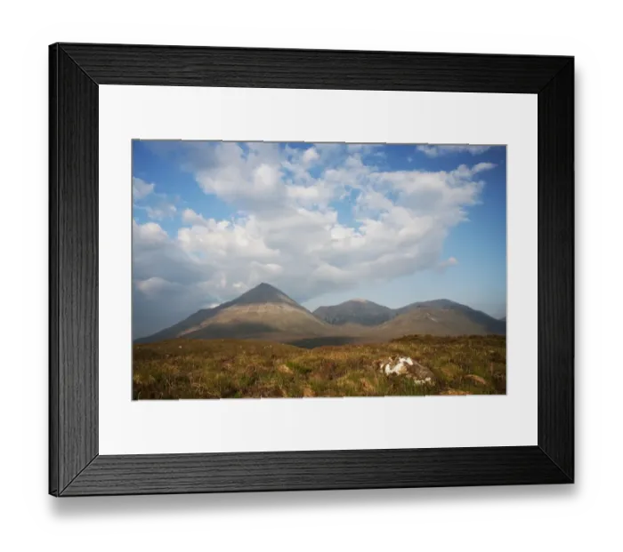 Framed Print : View across moorland towards mountains, Glamaig, Glas Bheinn Mhor and Beinn Dearg, Red Cuilins, Isle of Skye Framed Print : View across moorland towards mountains, Glamaig, Glas Bheinn Mhor and Beinn Dearg, Red Cuilins, Isle of Skye
