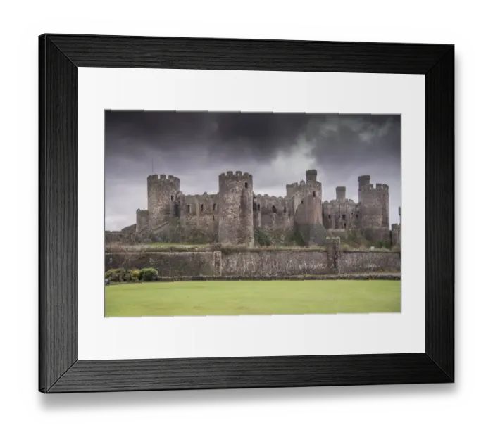 Framed Print : View of medieval castle ruins, Conwy Castle, Conwy, Clwyd, North Wales, December