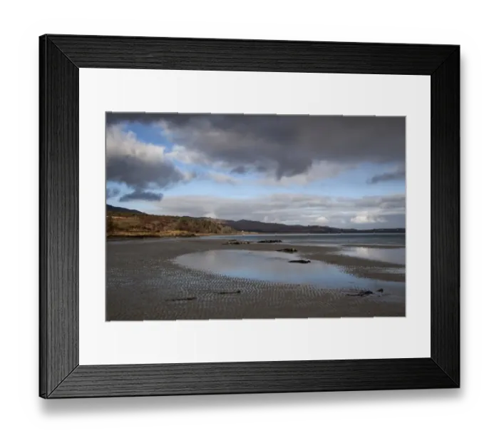 Framed Print : Low tide in the Bay of small Isles on the Isle of Jura, looking north towards Knockrome Framed Print : Low tide in the Bay of small Isles on the Isle of Jura, looking north towards Knockrome