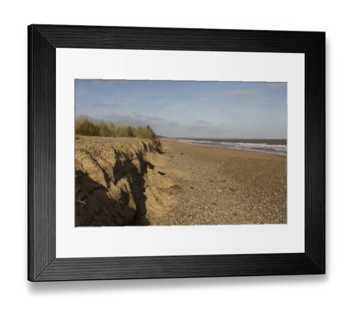Framed Print : Looking north along Minsmere beach towards Southwold, Suffolk Framed Print : Looking north along Minsmere beach towards Southwold, Suffolk