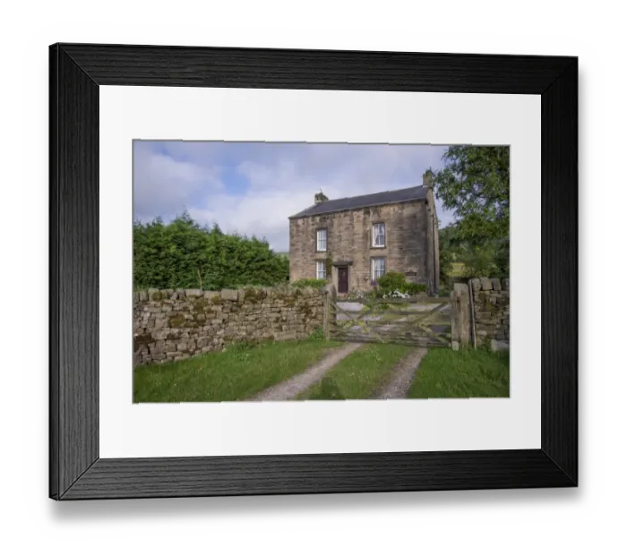 Framed Print : Drystone wall, gate and farmhouse, Dinkling Green Farmhouse, Whitewell, Lancashire, England, August
