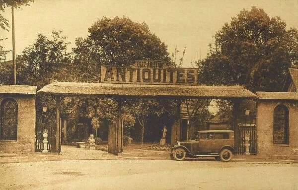 Antiques Shop - Martin-Eglise, France