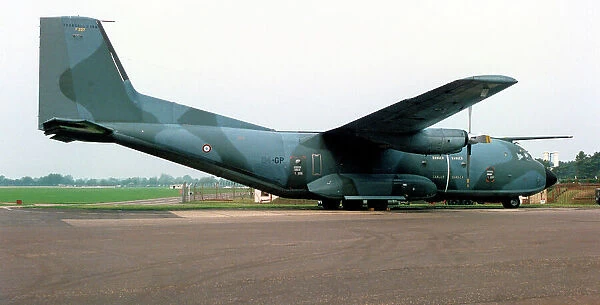Armee de l'Air - Transall C-160NG 64-GP  /  F216 (msn F219), of ET. 64, on 25 May 1991. (Transall - TRANSport ALLianz  /  Armee de l'Air - French Air Force). Date: 1991