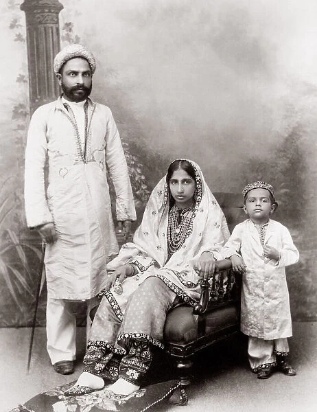 c. 1880s India - family group