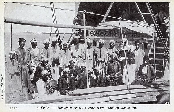 Egypt - Arab Musicians on board a Dahabeah - River Nile