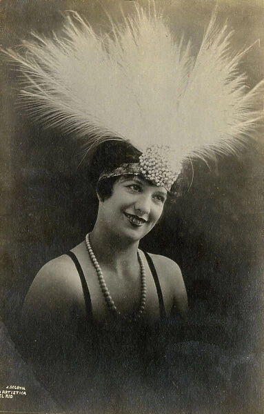 Fabulous Feather Headdress - 1920s Fashion