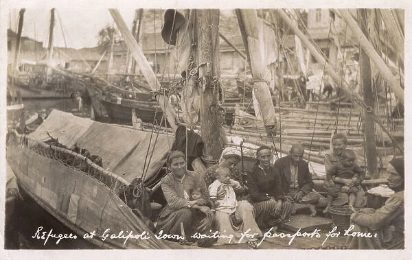 Greek refugees at Gallipoli Town during Chanak Crisis
