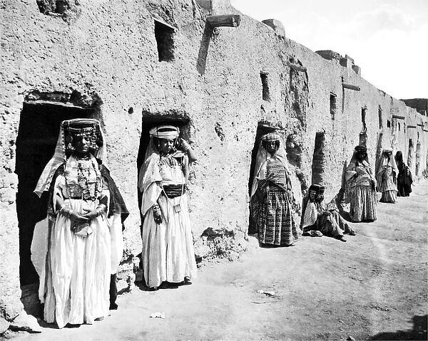 Ouled Nail women, Algeria