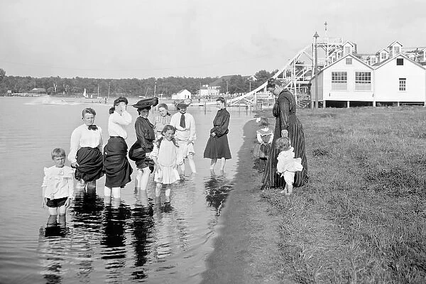 Women and children paddling at Wildwood, White Bear Lake