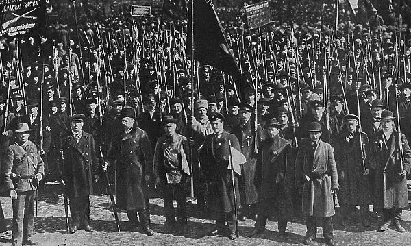Workmen armed against Kornilov, Petrograd, Russia