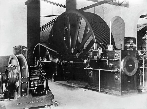 Corliss steam engine, circa 1900 C016  /  4584