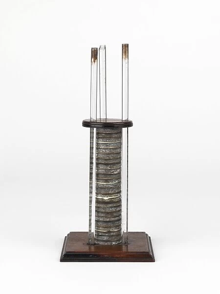 Voltaic pile made by Volta, 1799 C016  /  3646