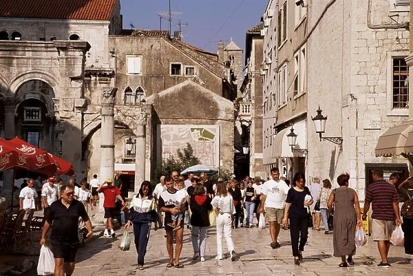 Pedestrian area, Diocletians Palace, UNESCO World Heritage Site, Old Town