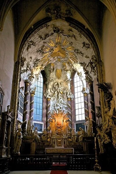 St. Michaels Church crypt and altar, Vienna, Austria, Europe