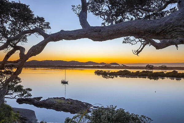 Ngunguru Sunrise, Tutukaka Coast, Whangarei, Northland, North Island, New Zealand
