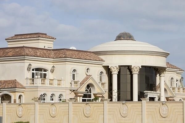 An expensive private residence in Dubai