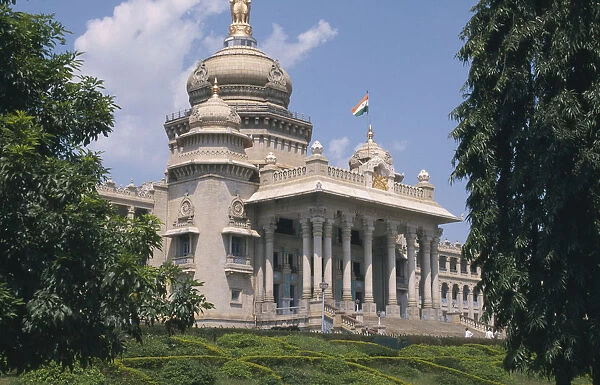 20012998. INDIA Karnataka Bangalore Vidhana Soudha built in 1954