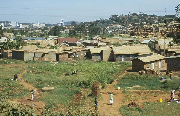 20069771. UGANDA Kampala Looking across the poorer town outskirts