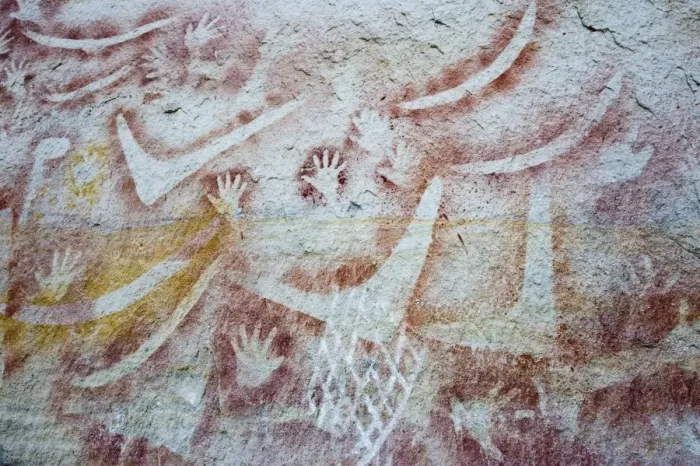 Framed Print : Aboriginal rock art, stencil art dated circa 2000 years old, showing depictions of hands and boomerangs, Art Gallery Framed Print : Aboriginal rock art, stencil art dated circa 2000 years old, showing depictions of hands and boomerangs, Art Gallery